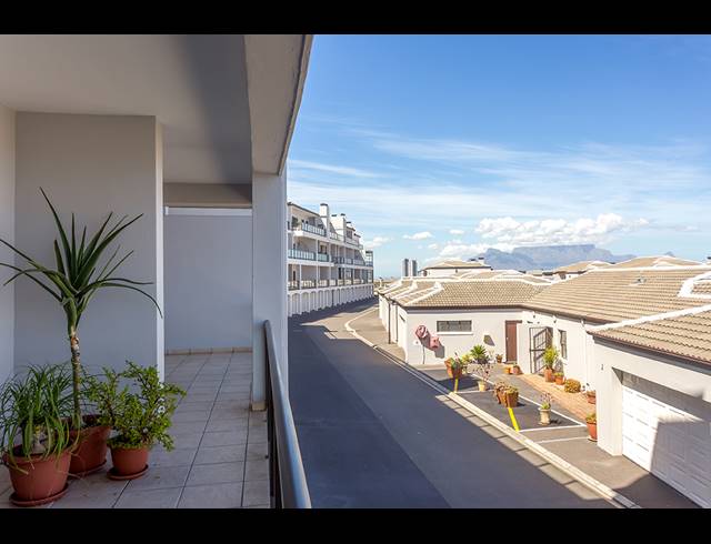 2 BEDROOM APARTMENT TO LET IN BIG BAY